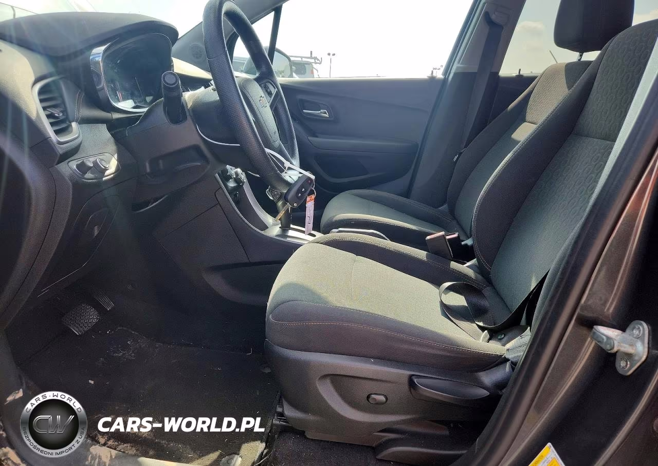 2019 Chevrolet Trax Ls VIN:3GNCJNSB8KL190794 - 7