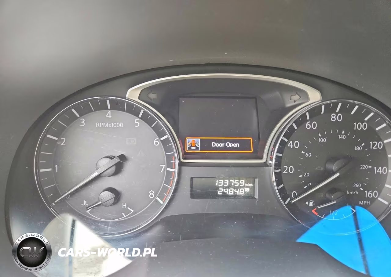 2015 Nissan Altima 2.5 S VIN:1N4AL3AP0FN330439 - 9