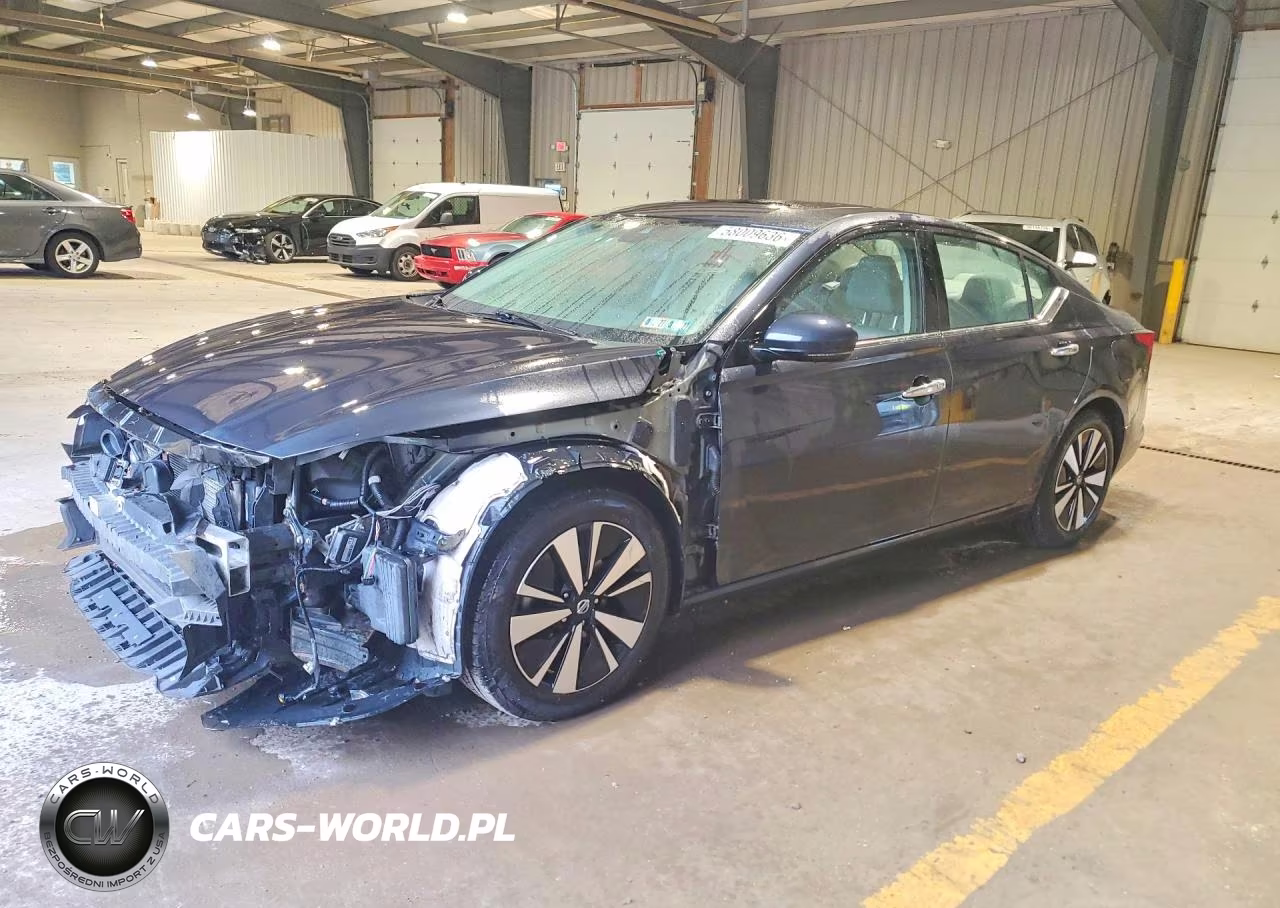 2020 Nissan Altima Sv – zdjęcie 1 z 13
