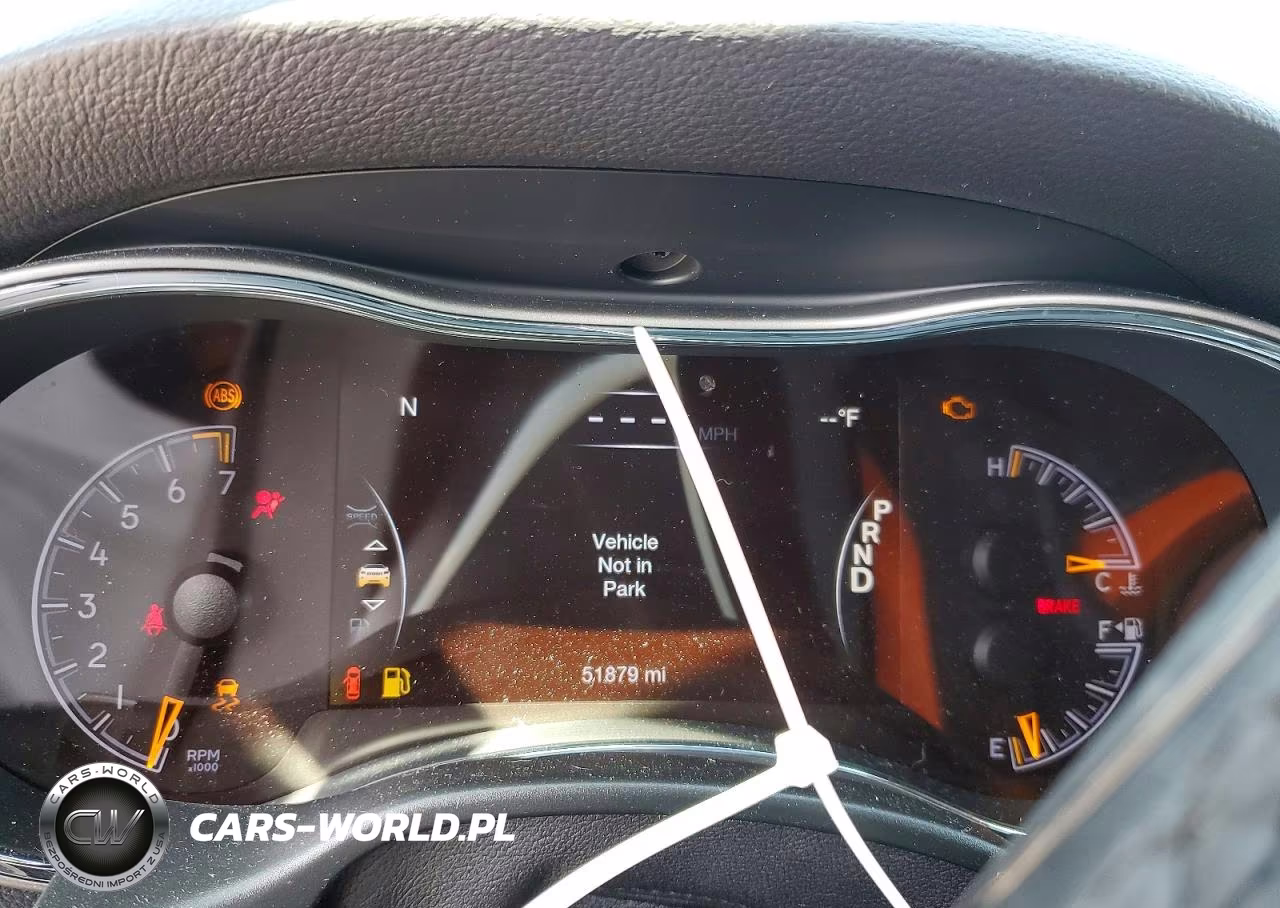 2020 Jeep Grand Cherokee Laredo VIN:1C4RJFAG6LC143900 - 9