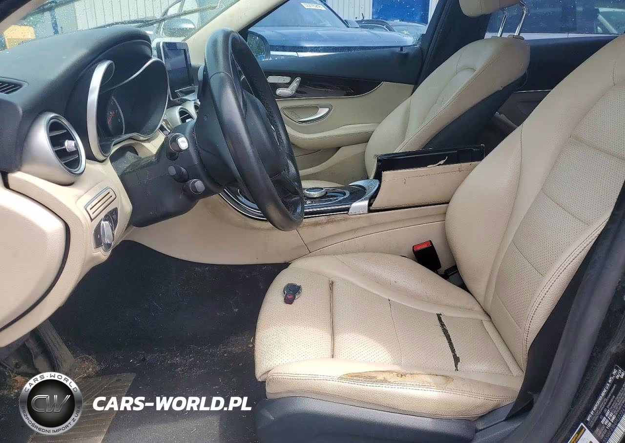 2017 Mercedes-Benz C 300 VIN:55SWF4JB4HU222472 - 7