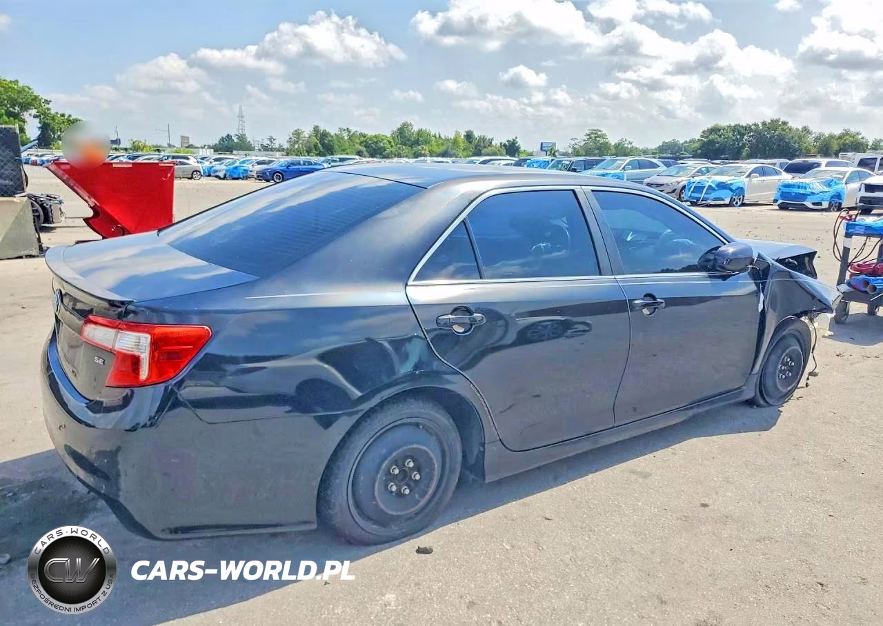 2013 Toyota Camry Se VIN:4T1BF1FK4DU295653 - 3