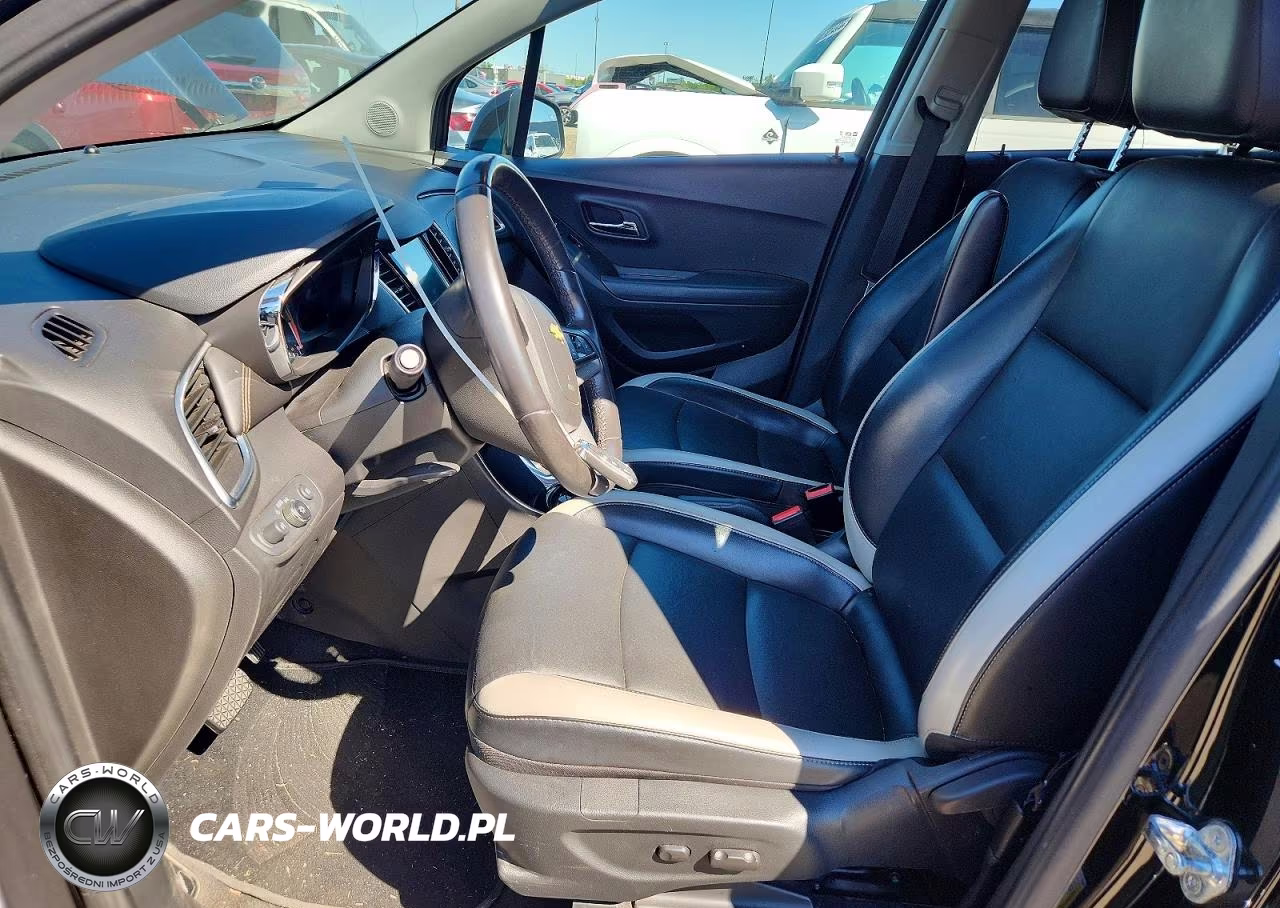 2019 Chevrolet Trax Premier VIN:KL7CJMSB8KB745132 - 7