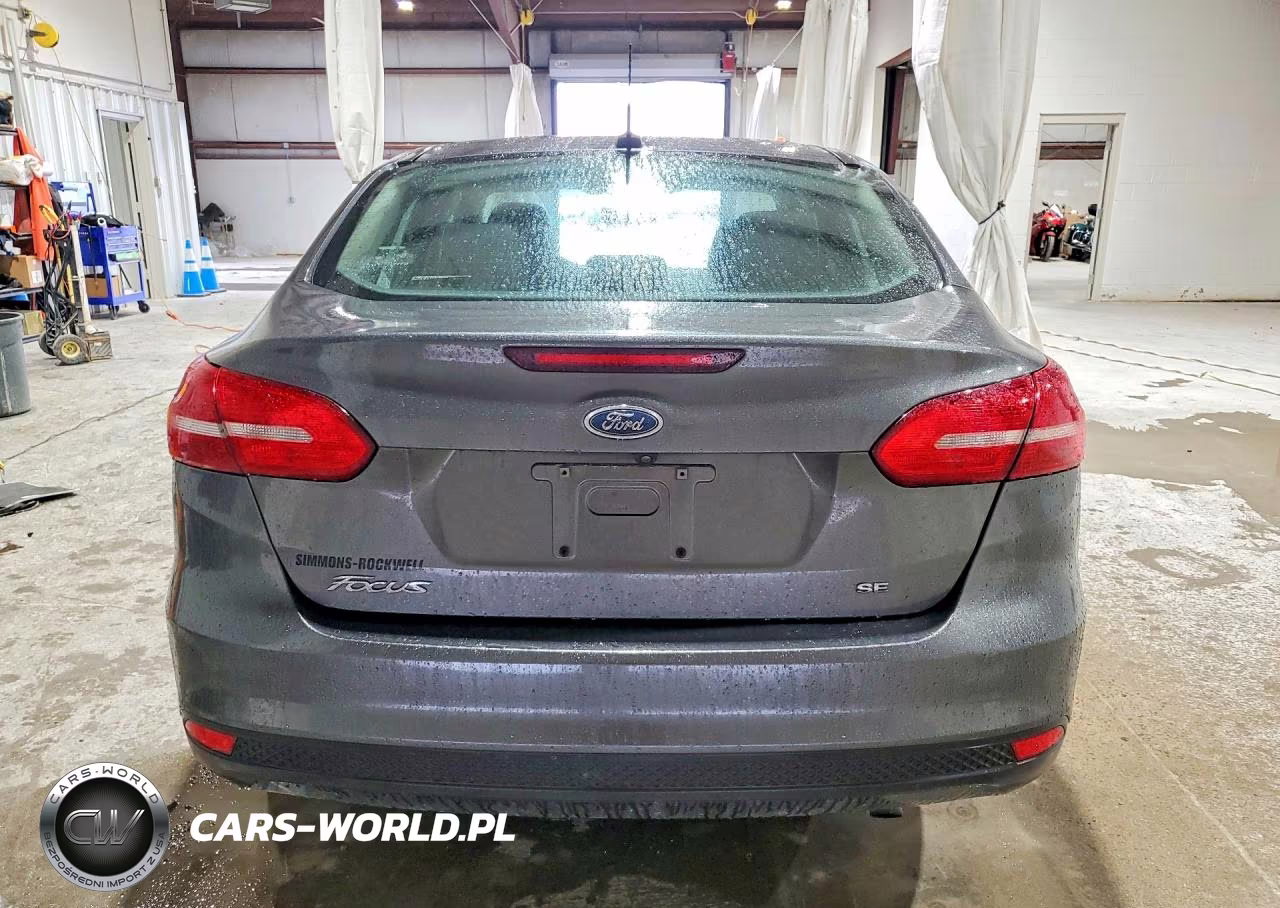 2015 Ford Focus Se VIN:1FADP3F20FL362222 - 6