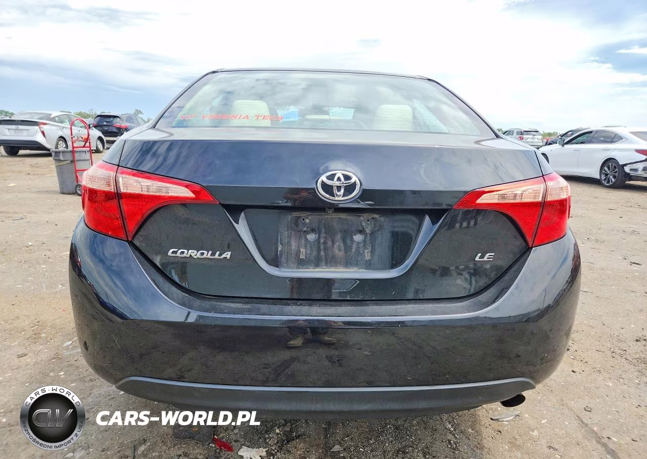 2018 Toyota Corolla Le VIN:2T1BURHE7JC040181 - 6