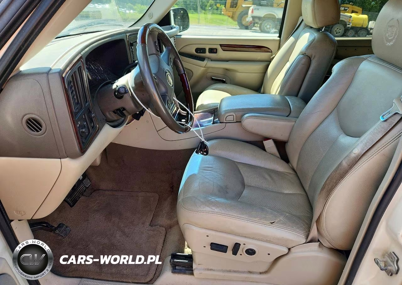 2005 Cadillac Escalade Luxury VIN:1GYEK63N15R235434 - 7