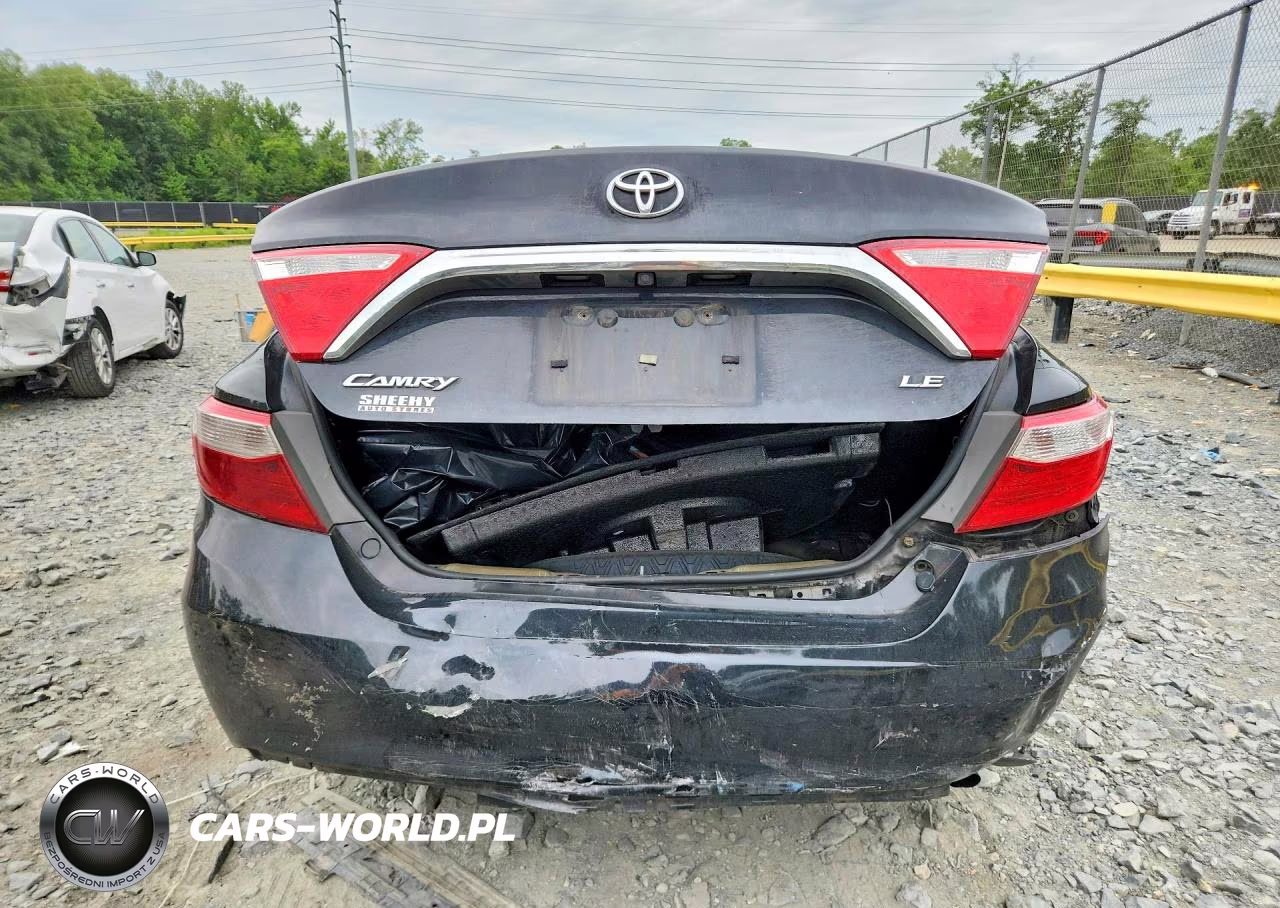 2016 Toyota Camry Le VIN:4T4BF1FK4GR536802 - 6