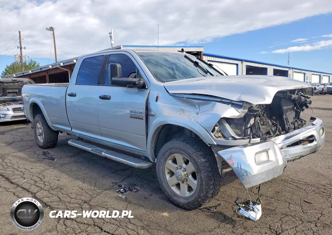2015 Ram 2500 Slt VIN:3C6UR5JJ5FG689332 - 4