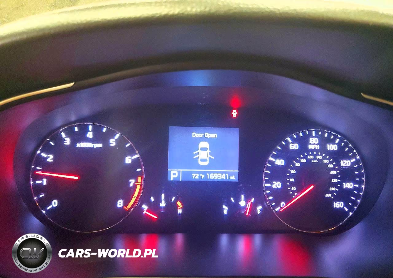 2016 Kia Cadenza Luxury VIN:KNALN4D75G5208544 - 9