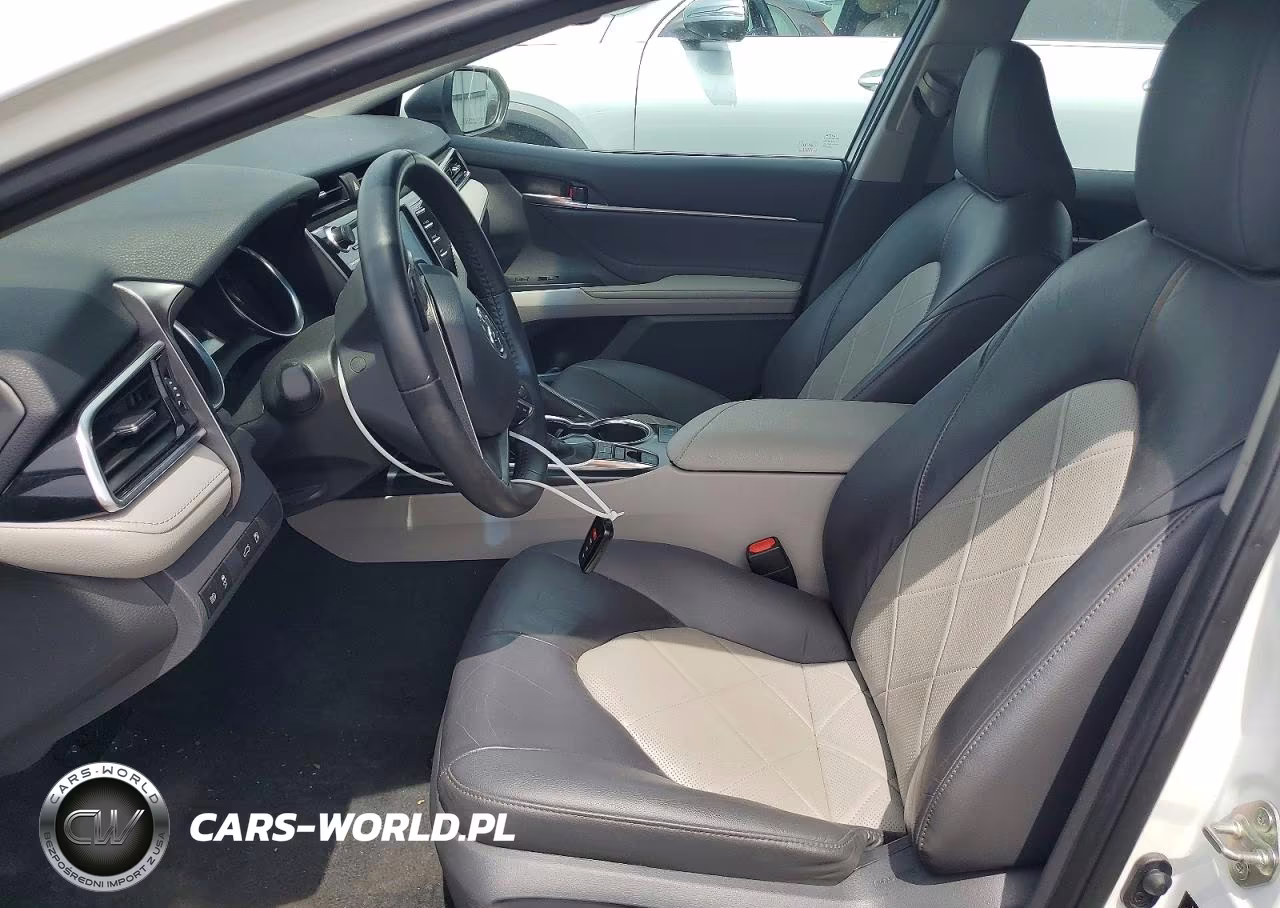 2018 Toyota Camry Xle VIN:4T1B11HK7JU074586 - 7
