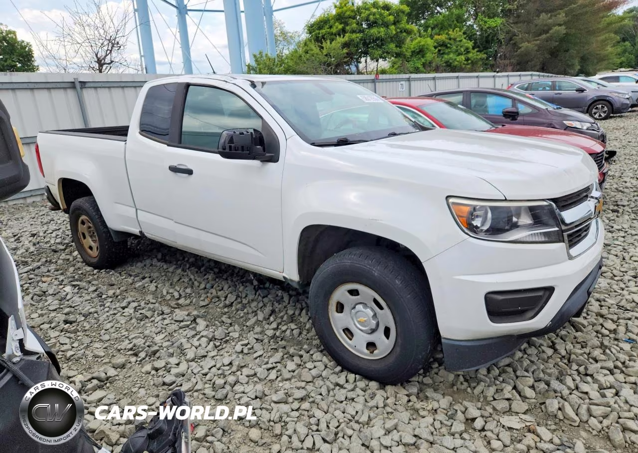 2017 Chevrolet Colorado VIN:1GCHSBEAXH1201565 - 4