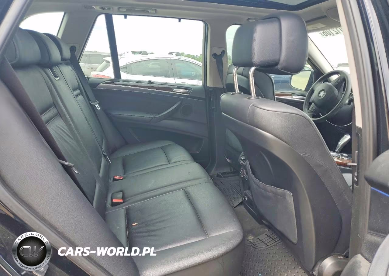 2011 BMW X5 xDrive35I VIN:5UXZV4C52BL414579 - 10
