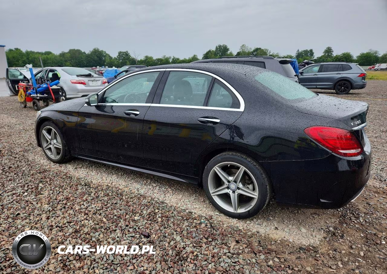 2016 Mercedes-Benz C 300 4Matic VIN:WDDWF4KB2GR143865 - 2
