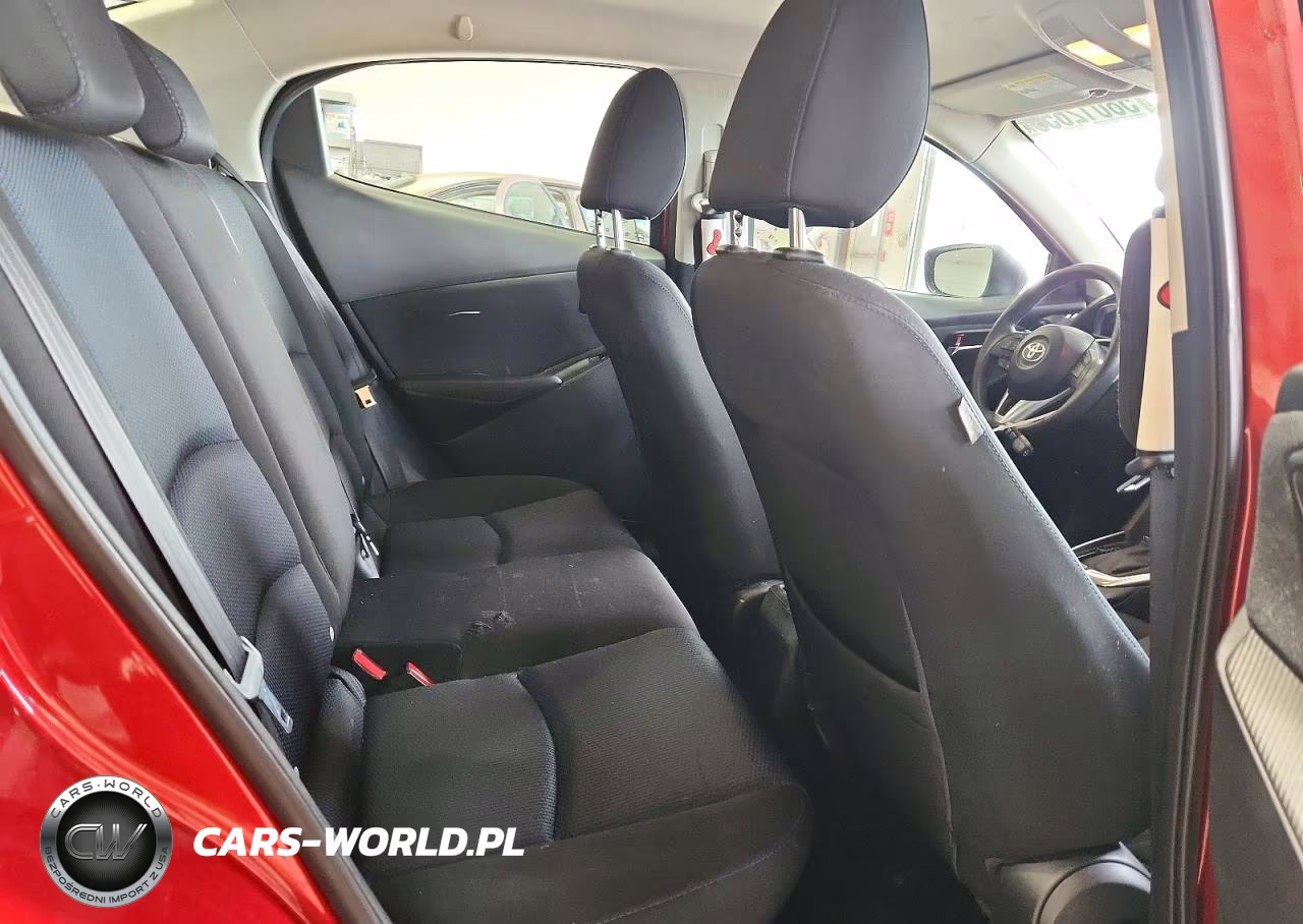 2017 Toyota Yaris Ia Base VIN:3MYDLBYV7HY179905 - 10