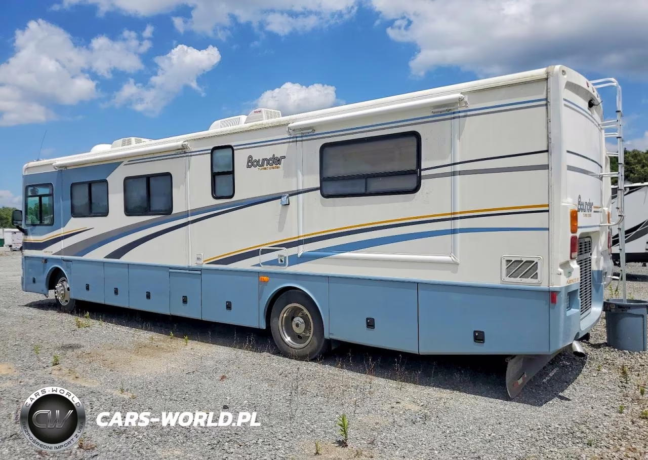 2004 Freightliner Chassis Xc Rv VIN:4UZAAHBV44CM58620 - 3