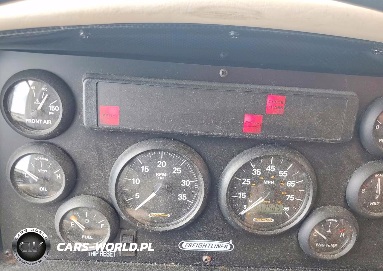 2004 Freightliner Chassis Xc Rv VIN:4UZAAHBV44CM58620 - 8