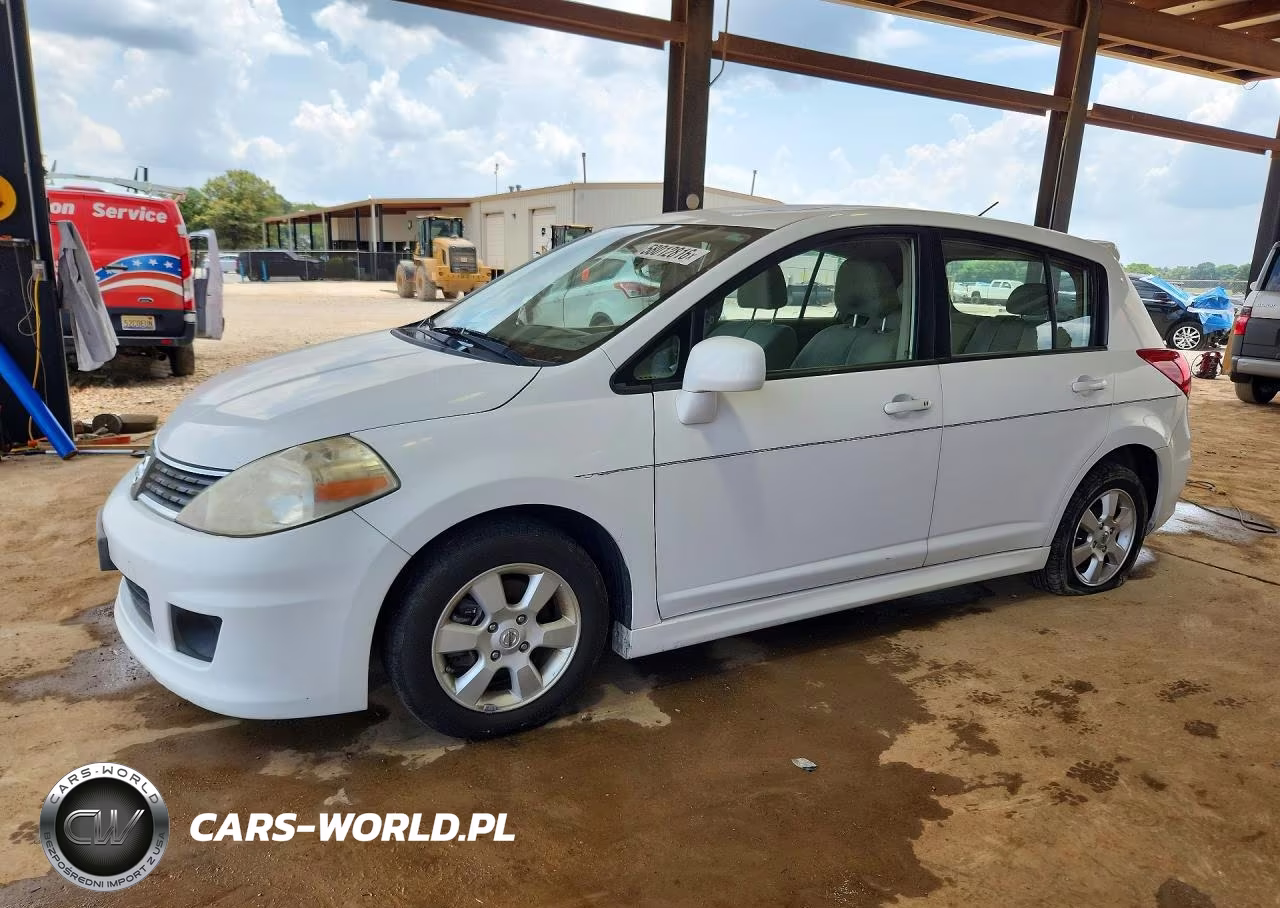2009 Nissan Versa 1.8 S