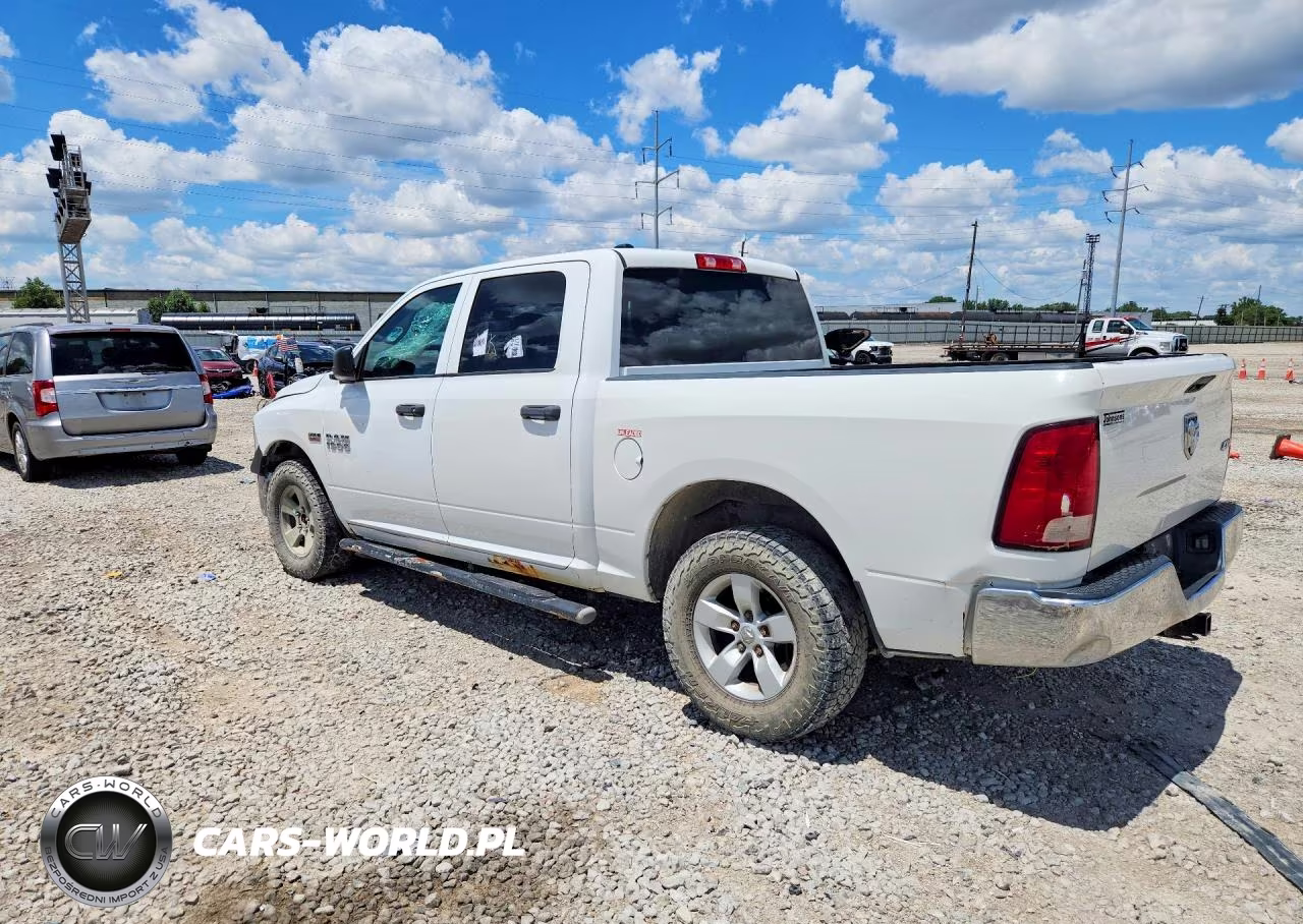 2018 Ram 1500 St VIN:1C6RR7KT0JS295756 - 2