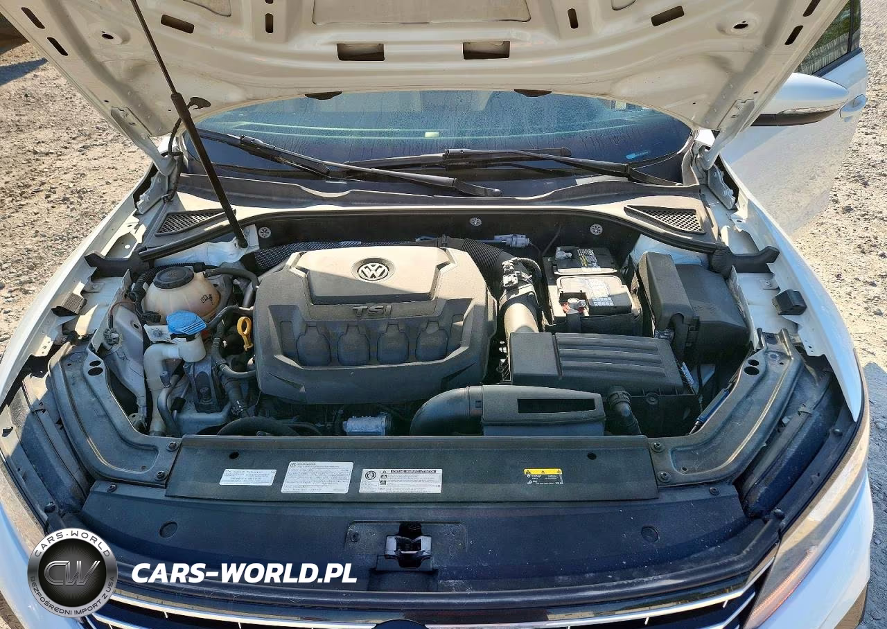 2018 Volkswagen Passat S VIN:1VWAA7A39JC036706 - 11