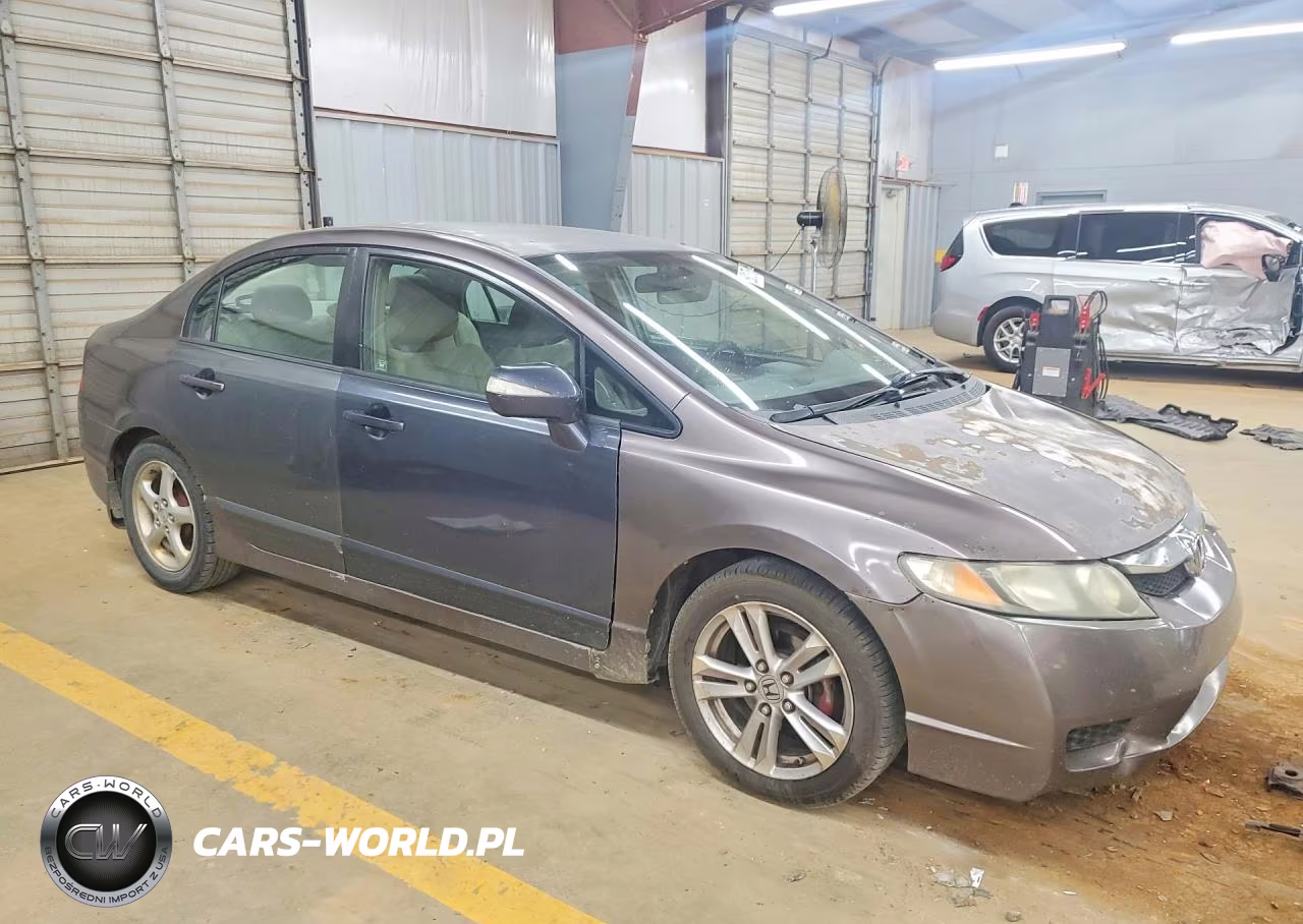 2011 Honda Civic Lx VIN:2HGFA1F50BH529318 - 4