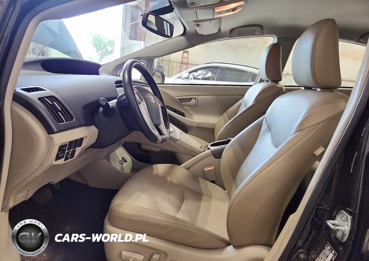 2014 Toyota Prius Four VIN:JTDKN3DU6E0357652 - 7