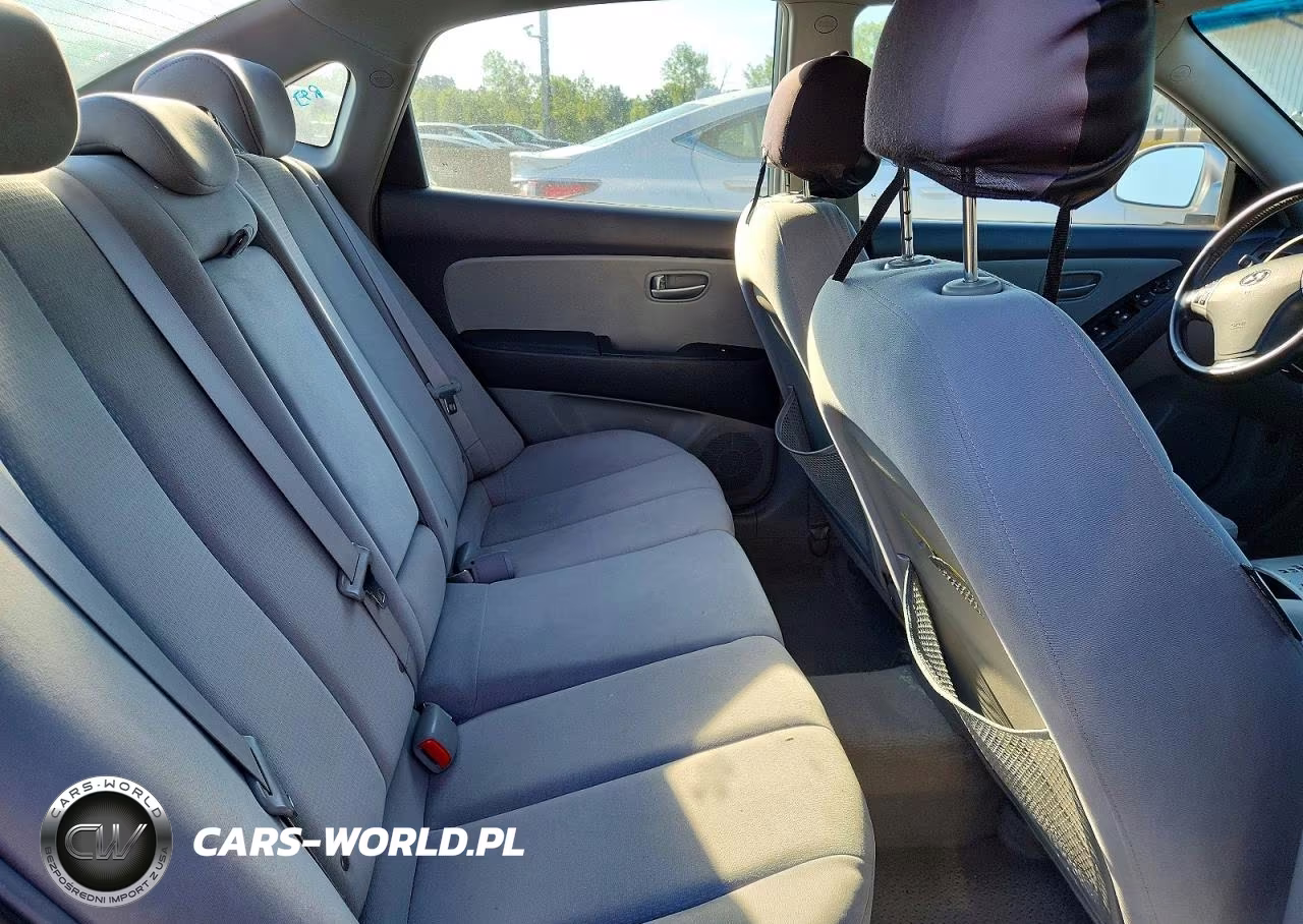 2007 Hyundai Elantra Gls VIN:KMHDU46D27U130013 - 10