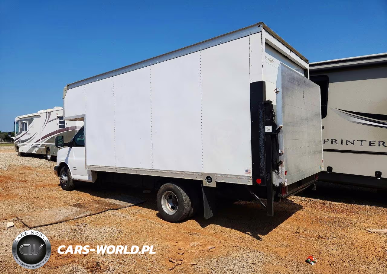 2018 GMC Savana Cutaway G4500 VIN:7GZ67VCGXJN001529 - 2
