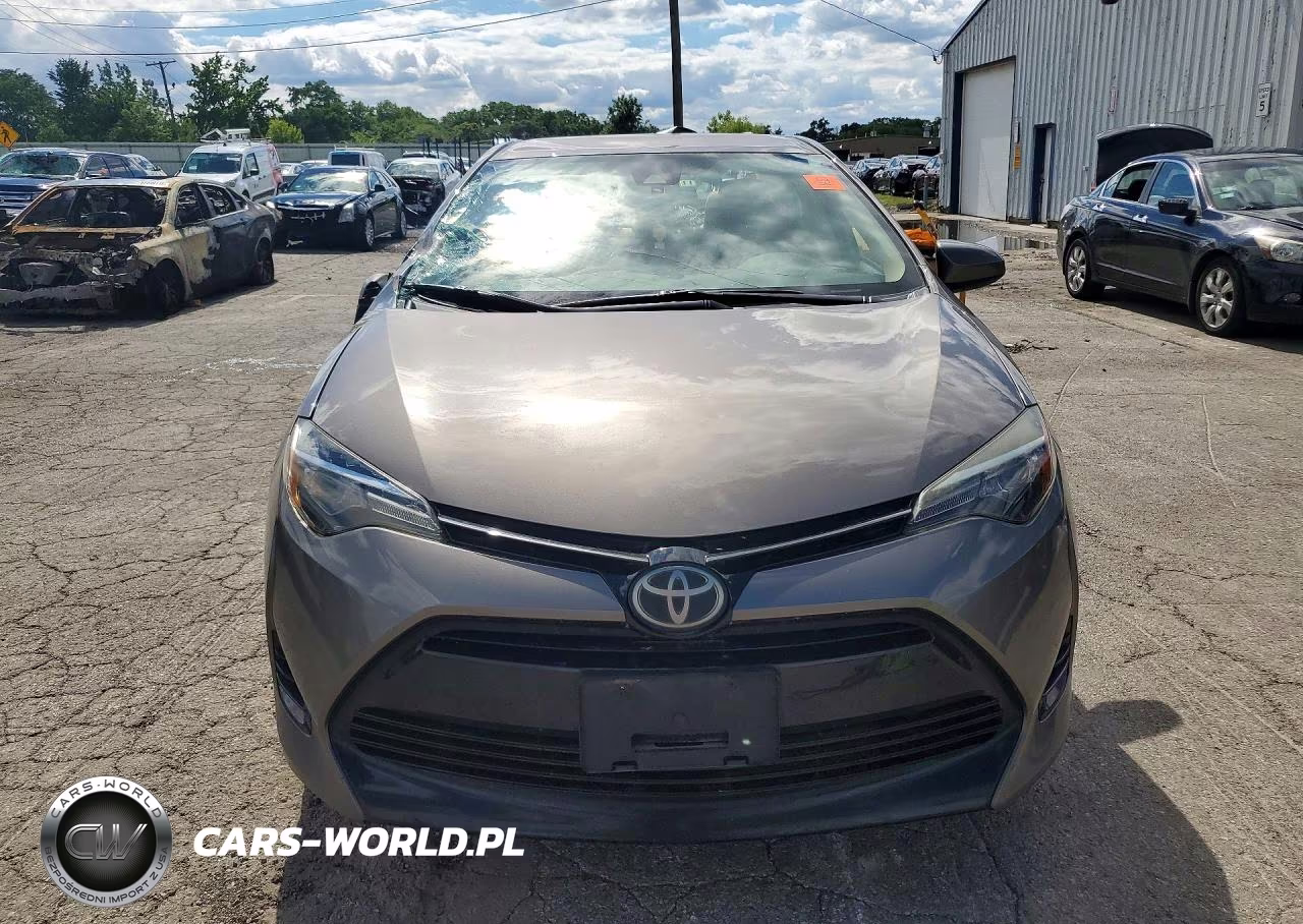 2017 Toyota Corolla Le VIN:2T1BURHE7HC757478 - 5