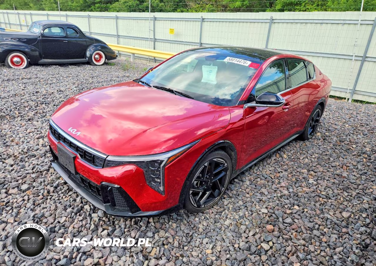 2025 Kia K4 Gt Line VIN:3KPFW4DE2SE043903 - 1