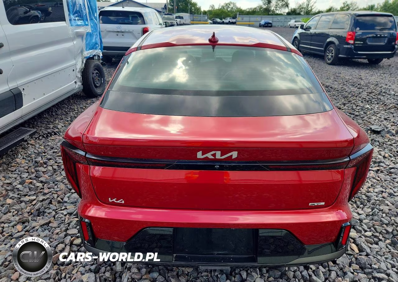 2025 Kia K4 Gt Line VIN:3KPFW4DE2SE043903 - 6