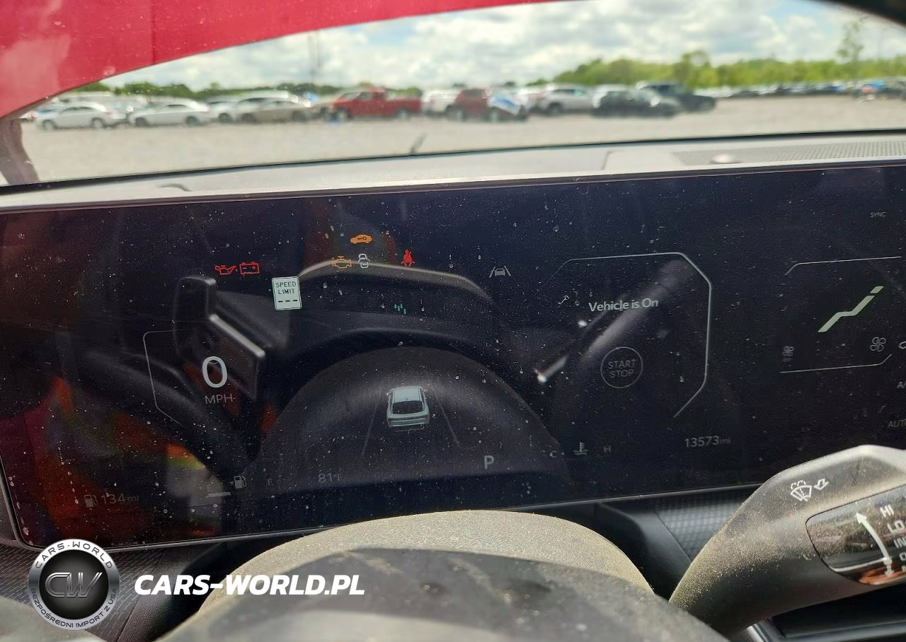 2025 Kia K4 Gt Line VIN:3KPFW4DE2SE043903 - 9