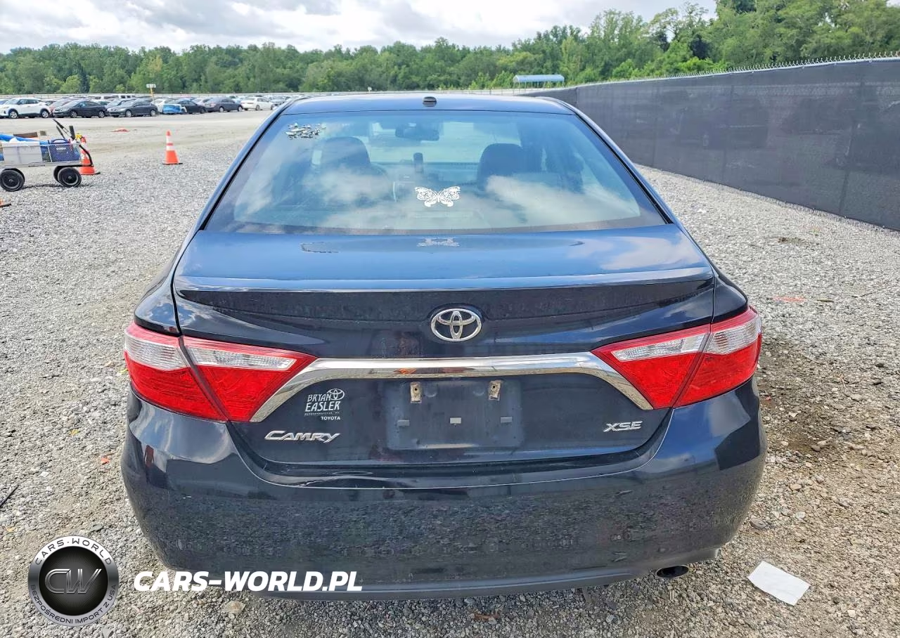2017 Toyota Camry Xse VIN:4T1BF1FKXHU699711 - 6