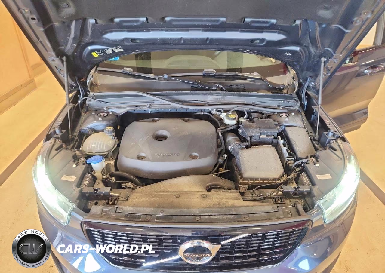 2022 Volvo Xc40 T5 R-Design VIN:YV4162UM7N2647175 - 12