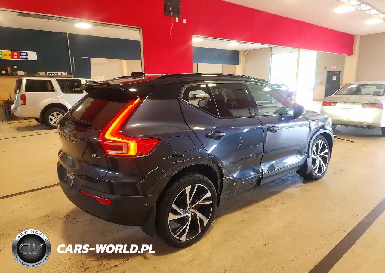 2022 Volvo Xc40 T5 R-Design VIN:YV4162UM7N2647175 - 3