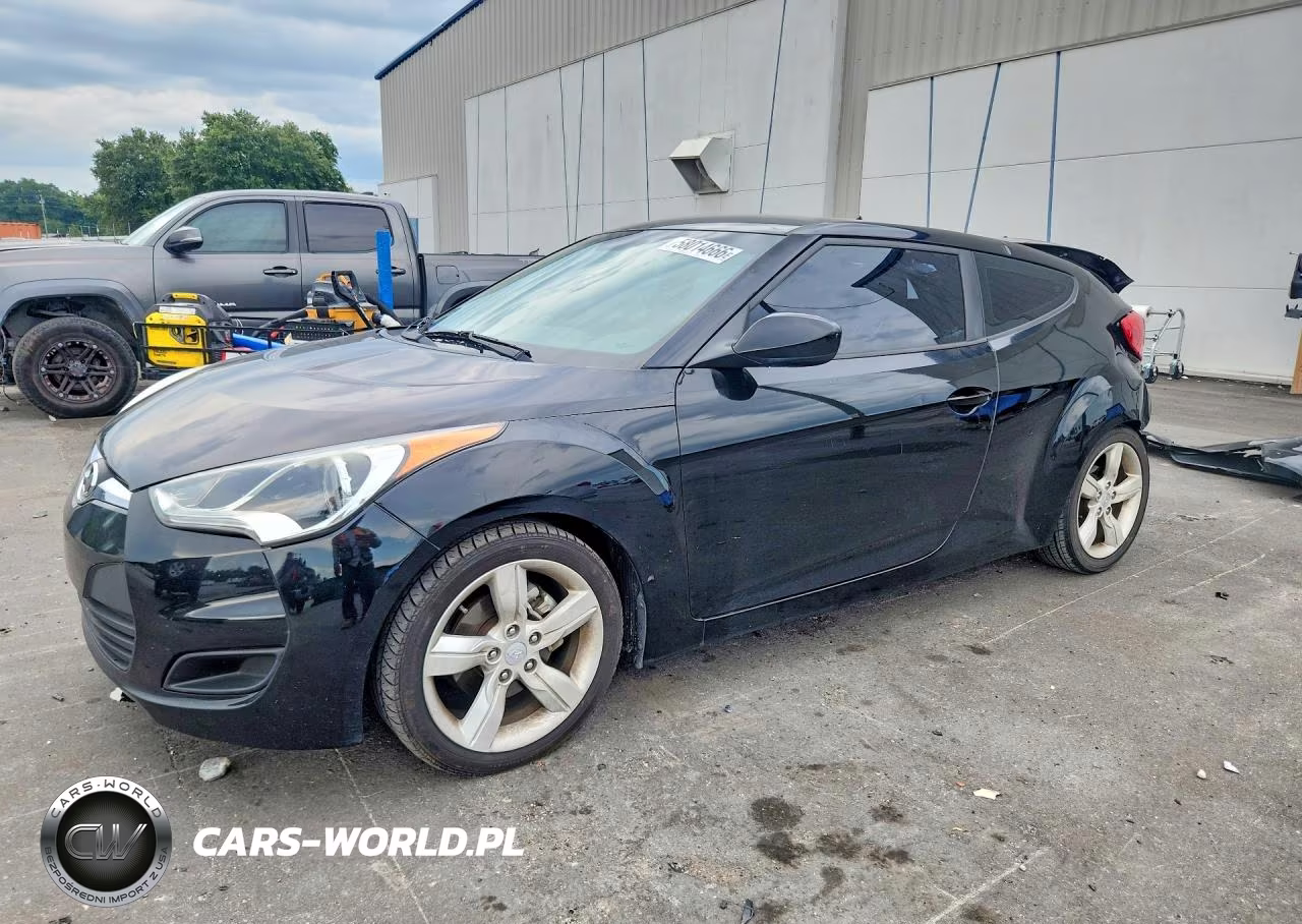 2012 Hyundai Veloster Base
