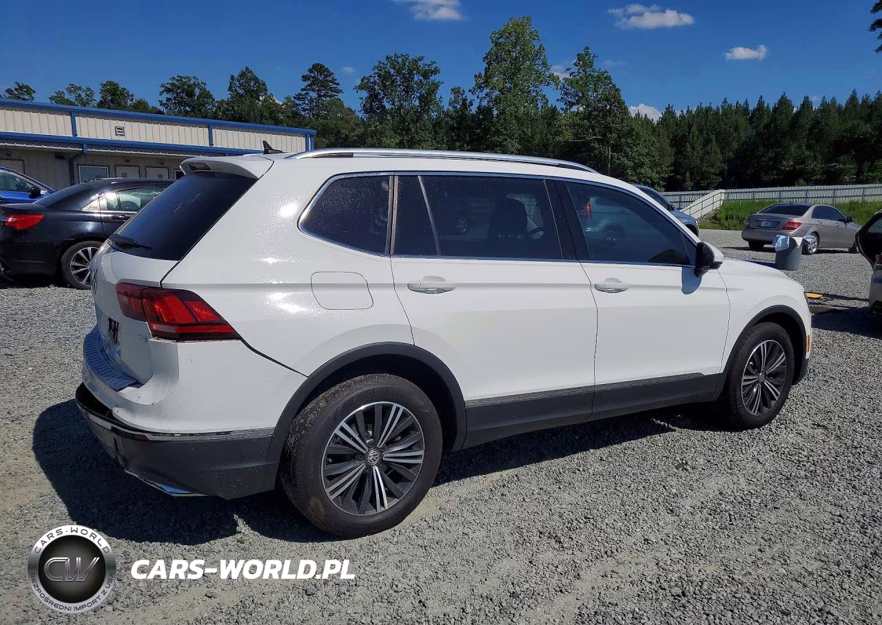 2018 Volkswagen Tiguan Se VIN:3VV3B7AX2JM023209 - 3