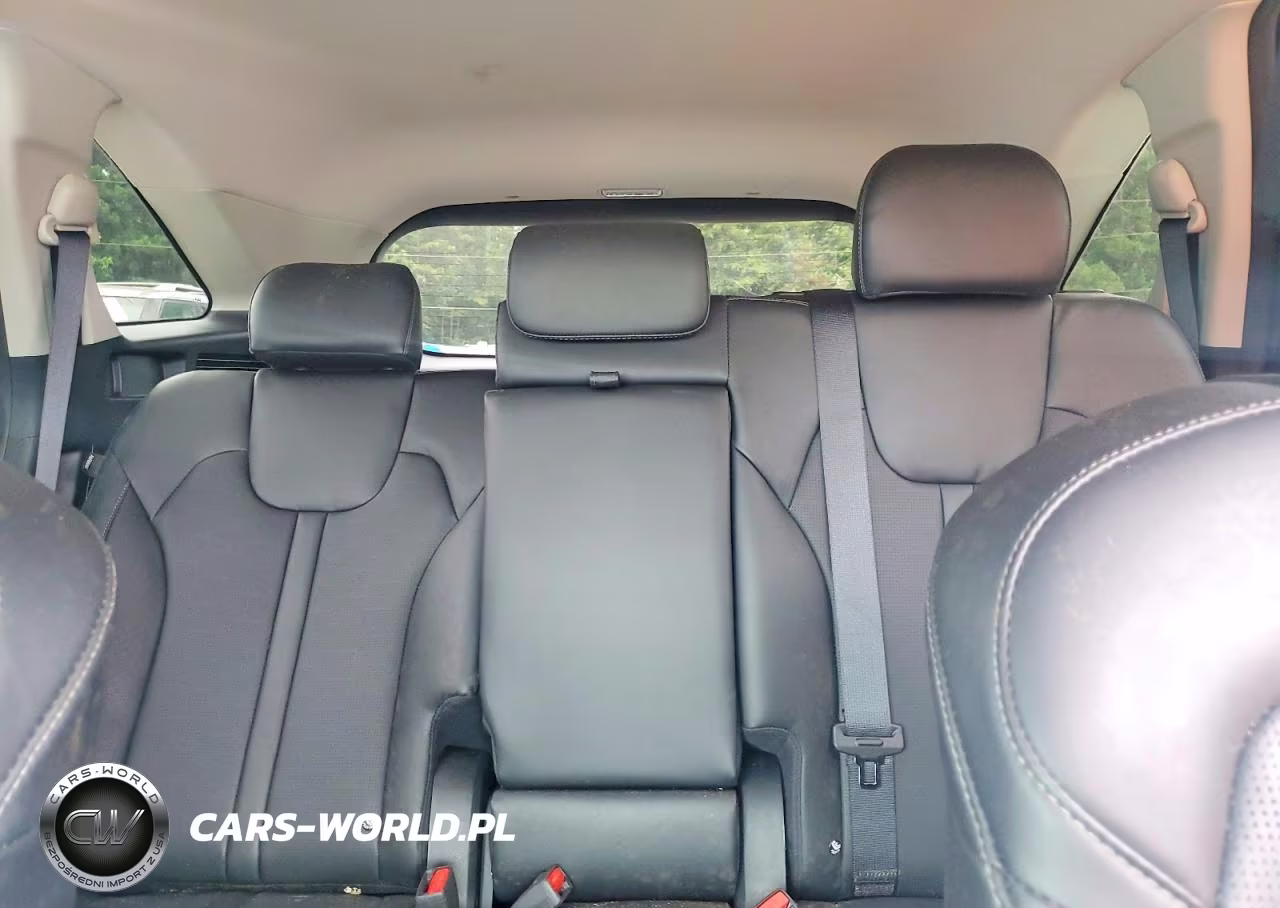 2025 Kia Sorento S VIN:5XYRL4JC5SG331975 - 10