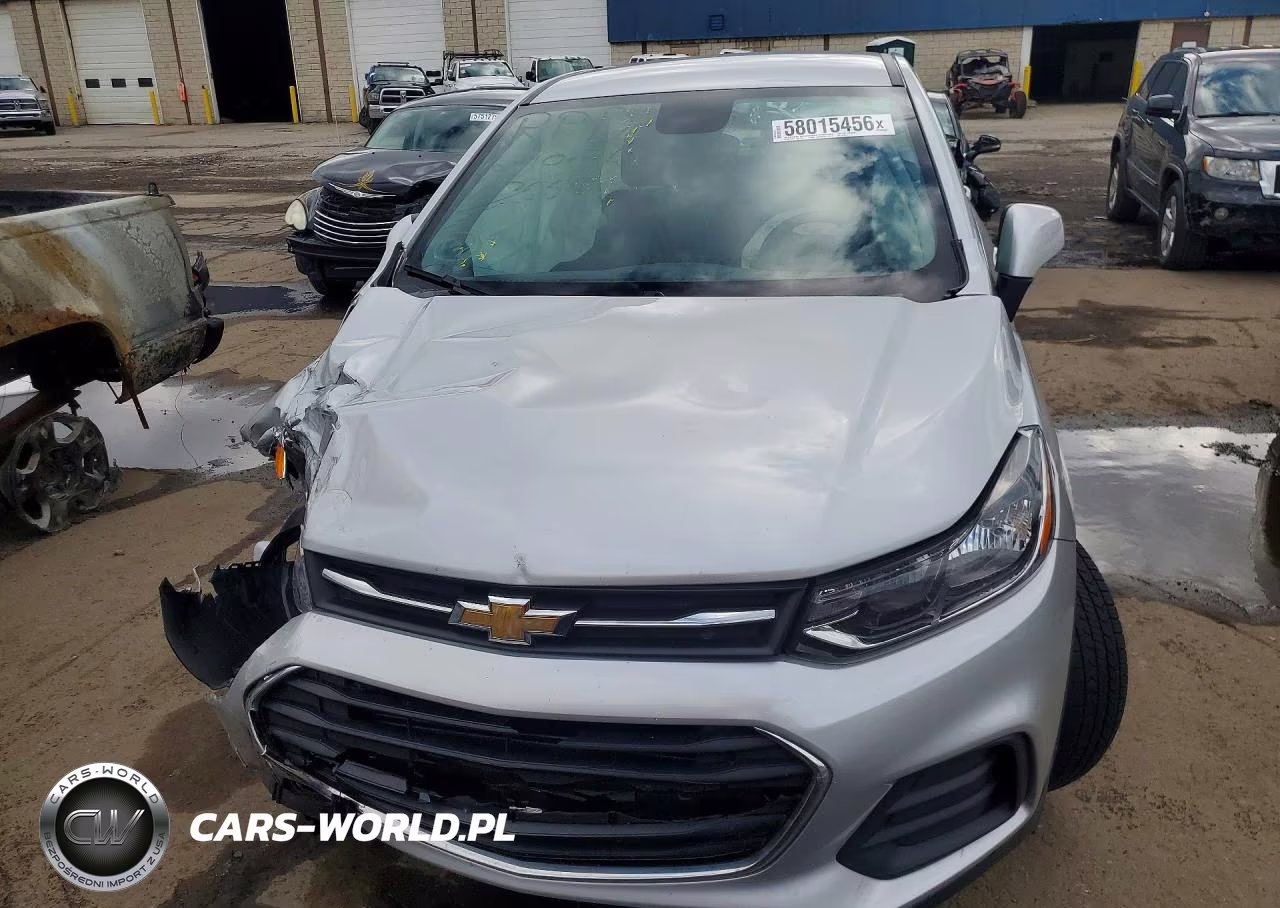 2017 Chevrolet Trax Ls VIN:3GNCJKSB0HL257654 - 5