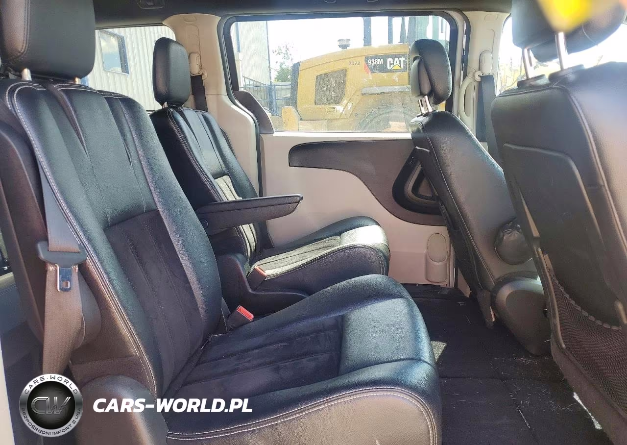 2018 Dodge Grand Caravan Sxt VIN:2C4RDGCG4JR267002 - 11