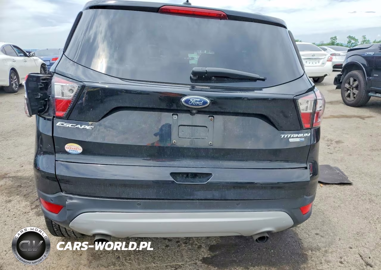 2017 Ford Escape Titanium VIN:1FMCU9JD2HUC58897 - 6