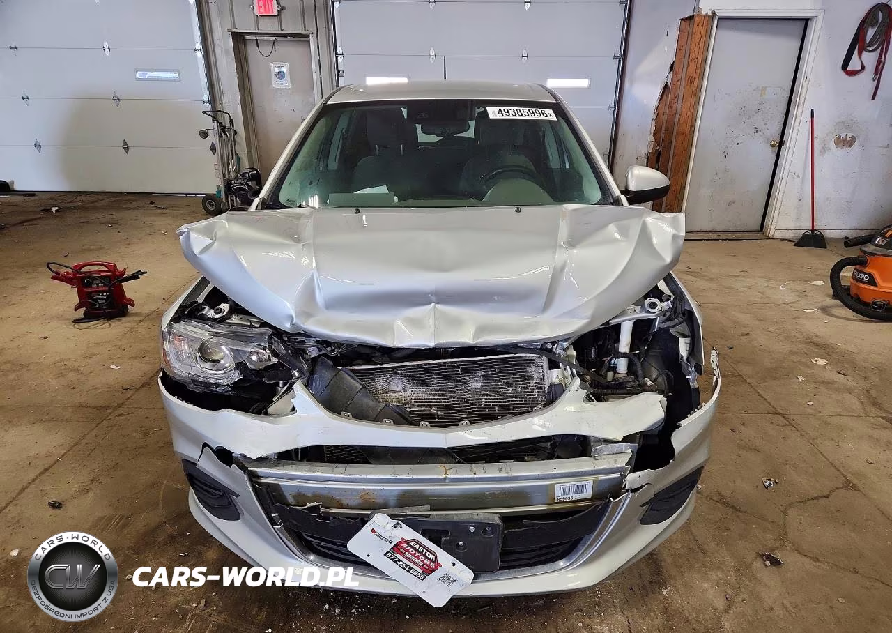 2020 Chevrolet Sonic VIN:1G1JG6SB7L4128601 - 5