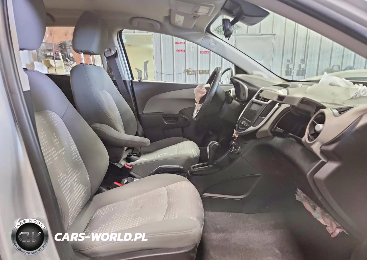 2020 Chevrolet Sonic VIN:1G1JG6SB7L4128601 - 7