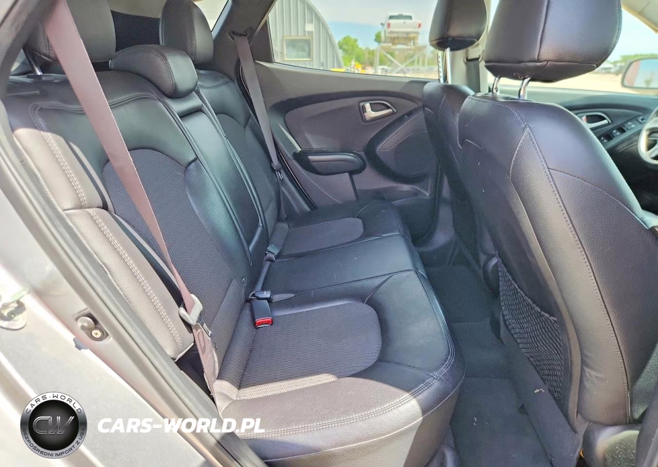 2013 Hyundai Tucson Gls VIN:KM8JU3AC5DU739250 - 10