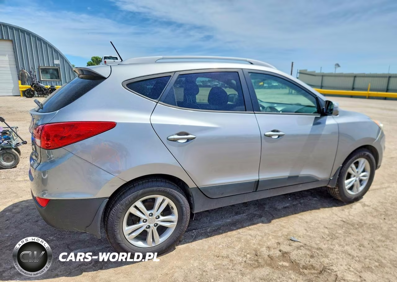 2013 Hyundai Tucson Gls VIN:KM8JU3AC5DU739250 - 3