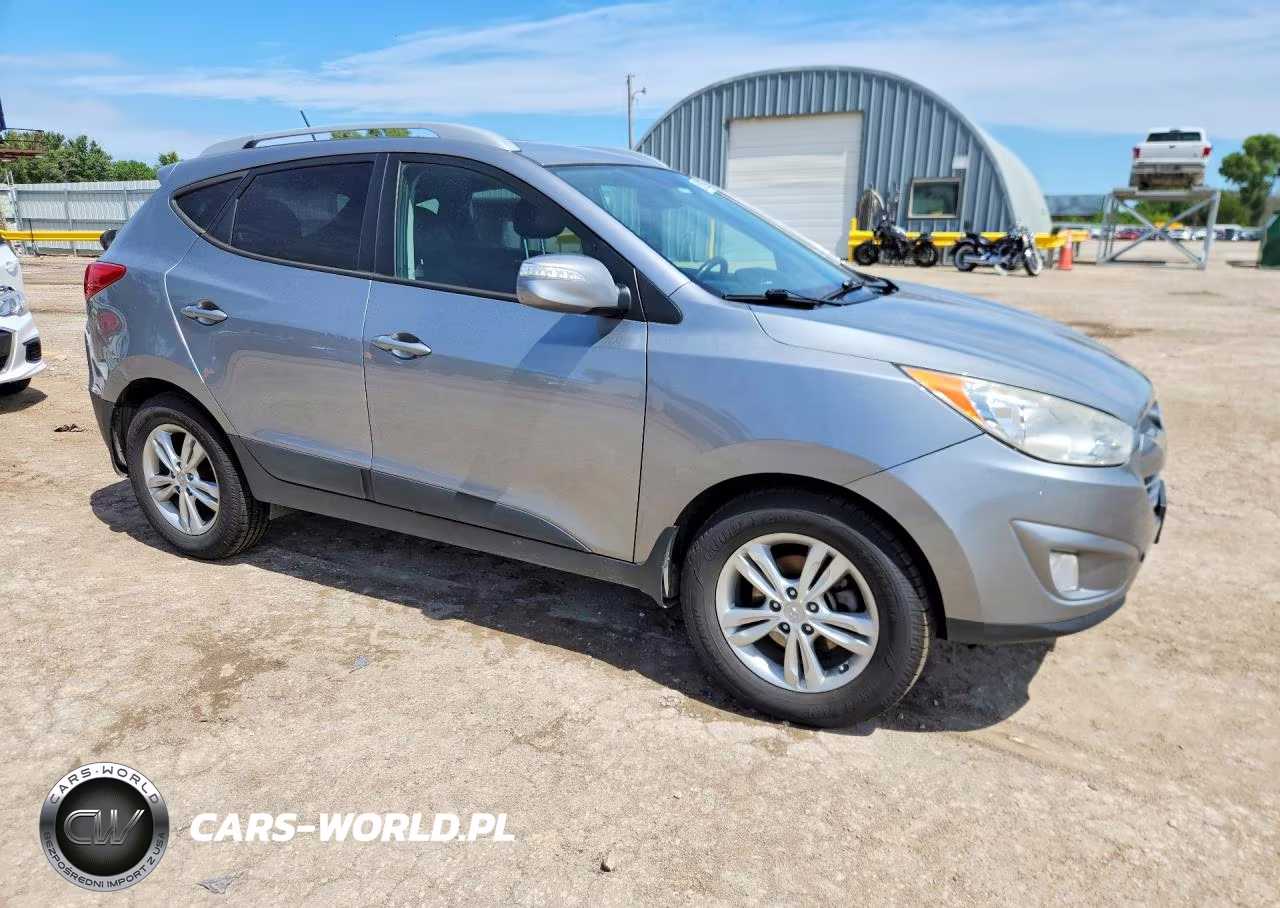 2013 Hyundai Tucson Gls VIN:KM8JU3AC5DU739250 - 4