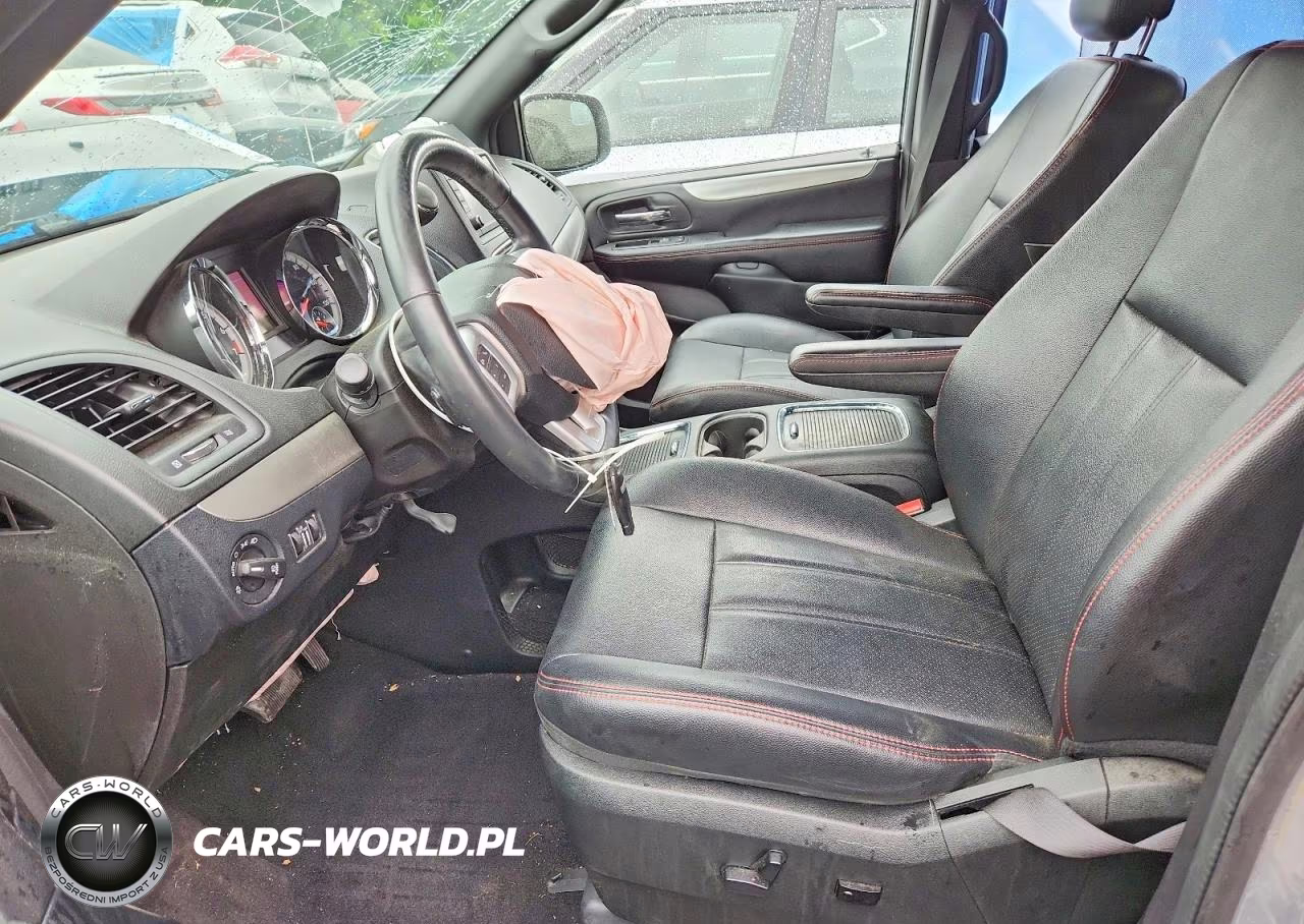 2019 Dodge Grand Caravan Gt VIN:2C4RDGEG4KR556394 - 7