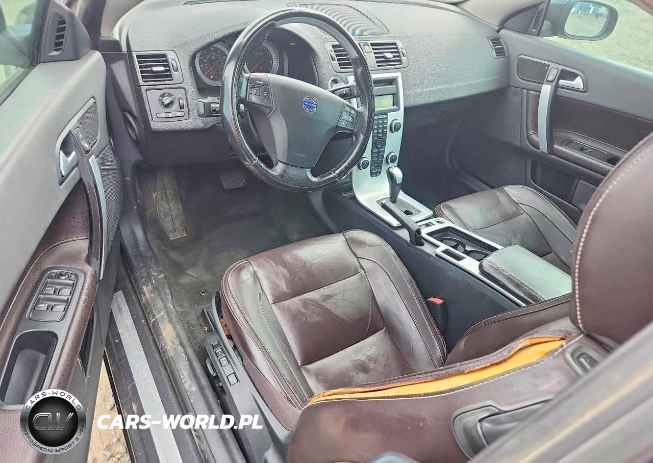 2011 Volvo C70 T5 VIN:YV1672MC3BJ108190 - 8