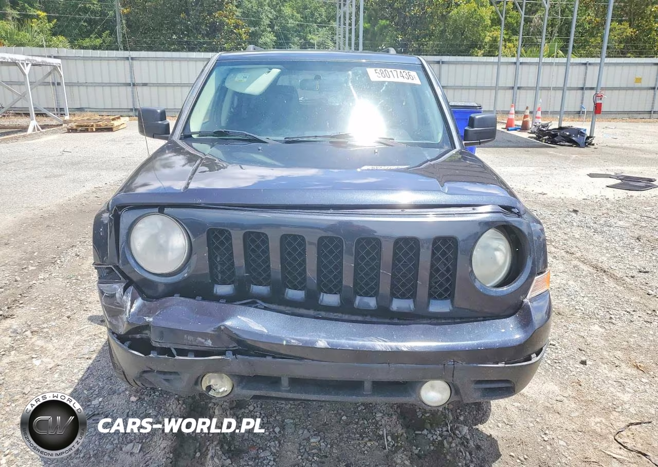 2015 Jeep Patriot Sport VIN:1C4NJPBB2FD110396 - 5