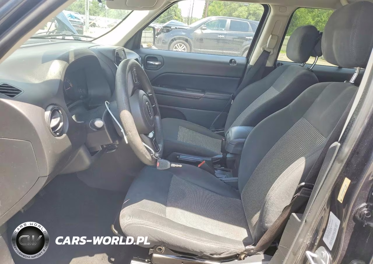 2015 Jeep Patriot Sport VIN:1C4NJPBB2FD110396 - 7
