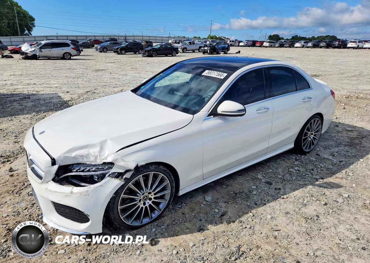 2018 Mercedes-Benz C 300 VIN:55SWF4JB0JU268306 - 1